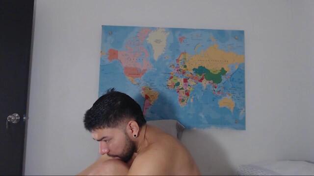 adam-mazza — Flirt4Free वेबकैम मॉडल: फ़ोटो