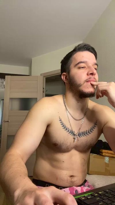 bravo_maestro – уебкам модел в Cam4: снимки