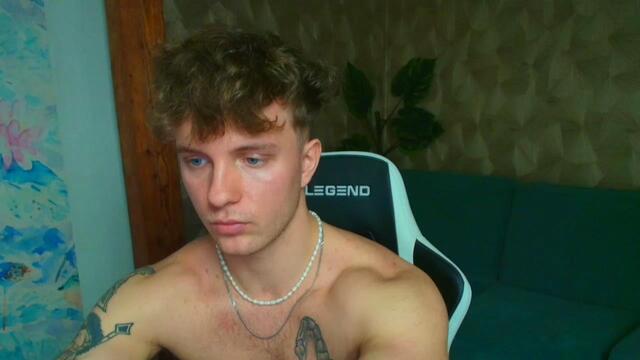 levi-manning – Webcam-Modell auf Flirt4Free