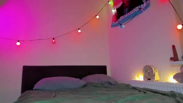 only_iva21, cam model su Chaturbate: foto