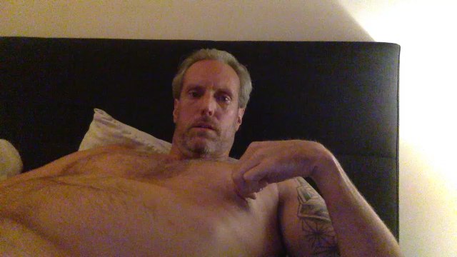 silkyhson – Cam4 webkamerás modell