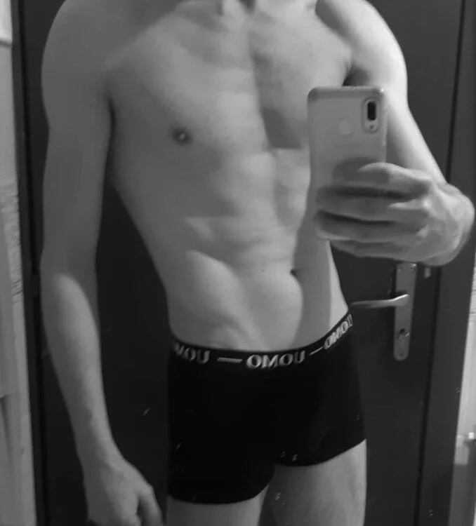 Preview photo of webcam model theroker on Stripchat