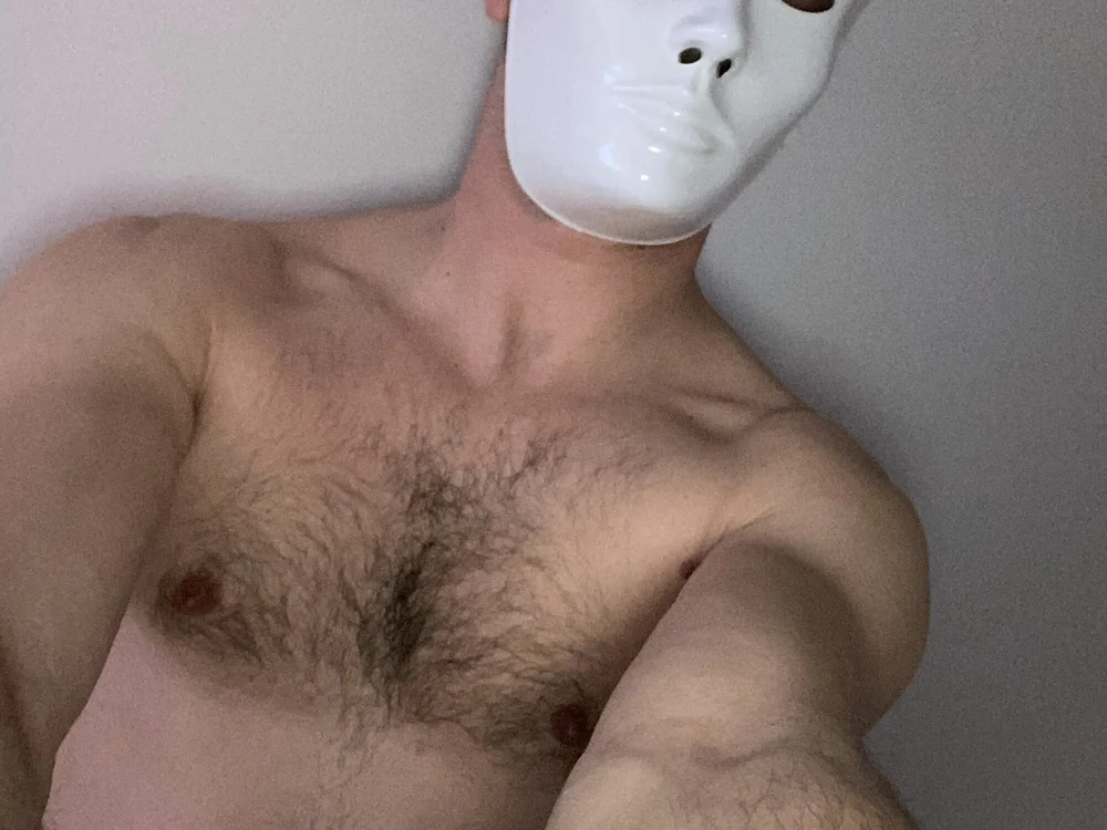 Preview photo of webcam model -ItalStall- on Stripchat