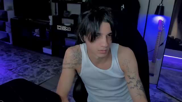 davisross: عارضة كاميرا ويب على Chaturbate