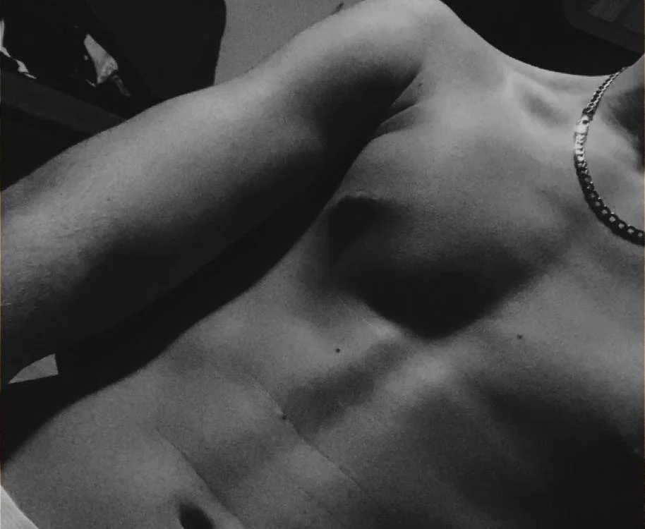 AngelLuckyy, cam model su Stripchat: foto