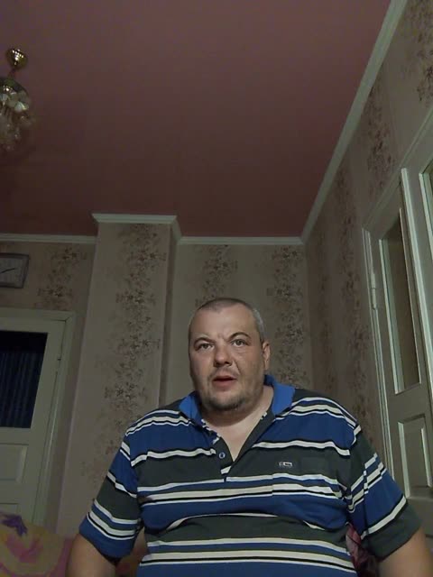 dog-gangster, webcammodell på BongaCams: bilder