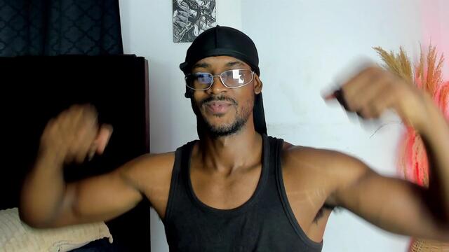 jhons-black, model webcam de Flirt4Free: fotos