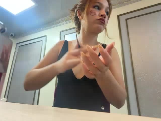 elodiegardner, modelo webcam de XloveCam: fotos