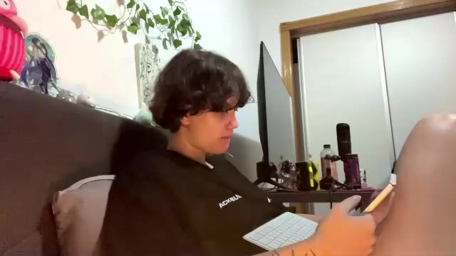 Preview photo of webcam model isasoman on Chaturbate