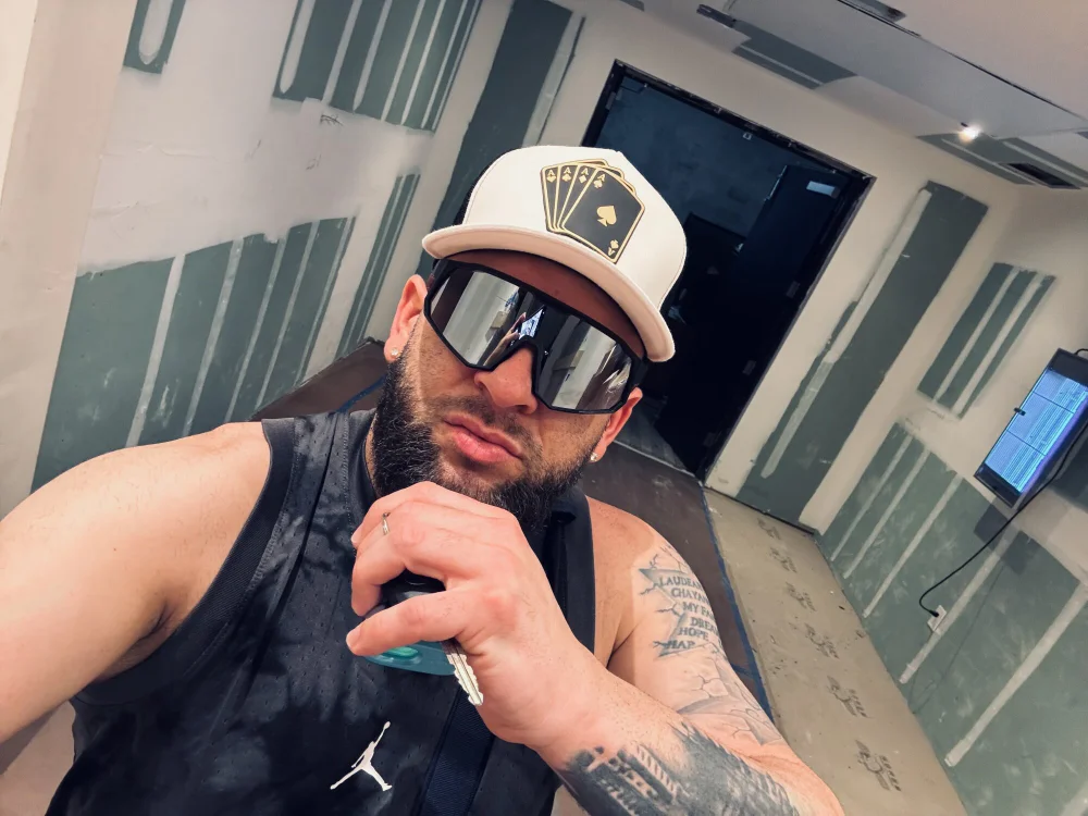 Jordy_TheBeast_X, webcammodel på Stripchat: fotos