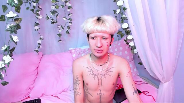 finn-echo, cam model su Flirt4Free: foto