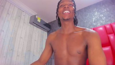 Preview photo of webcam model dominicsccott24 on Cam4