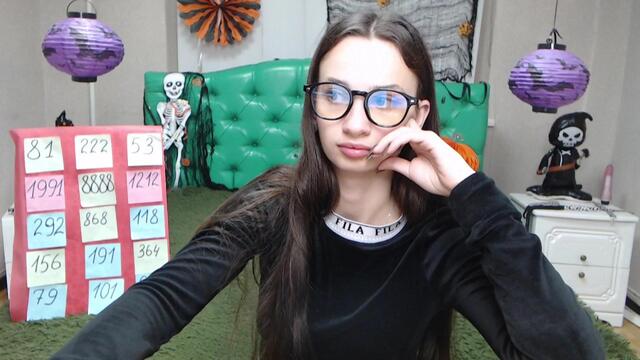 Preview photo of webcam model jessica-breez on Flirt4Free
