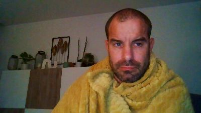 tiloup27 (Cam4): fotod ja profiil