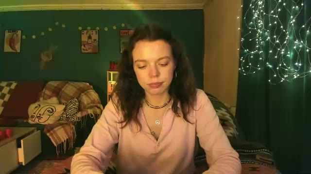 clancyosbourne, вебкам модел на Chaturbate: слике