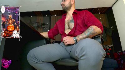 leon_1717 na Cam4: fotky a profil