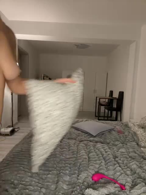 soffy-and-boss – уебкам модел в BongaCams: снимки