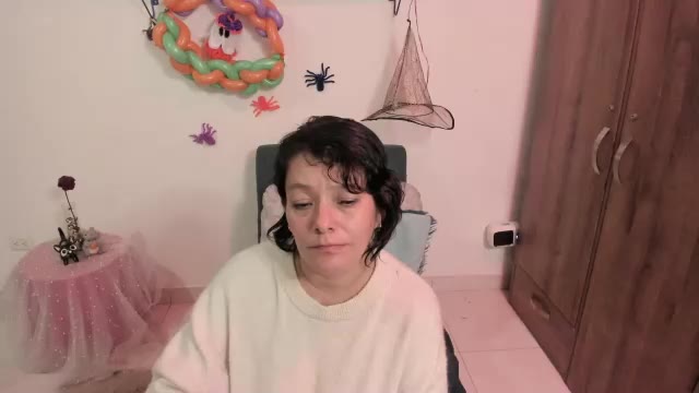 nuit_rose, model webcam de Chaturbate: fotos