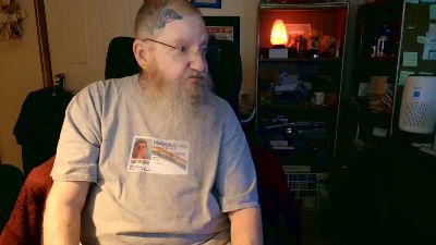 Preview photo of webcam model guyboobies on Cam4