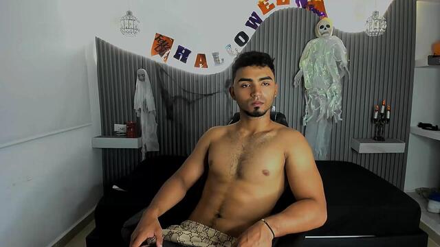 liian-brown บน Flirt4Free: รูปภาพและโปรไฟล์