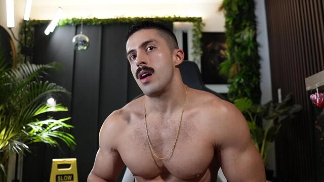 dante-santos – Webcam-Modell auf Flirt4Free