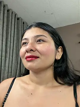 Guadalupe_Lopez di Stripchat: foto model webcam