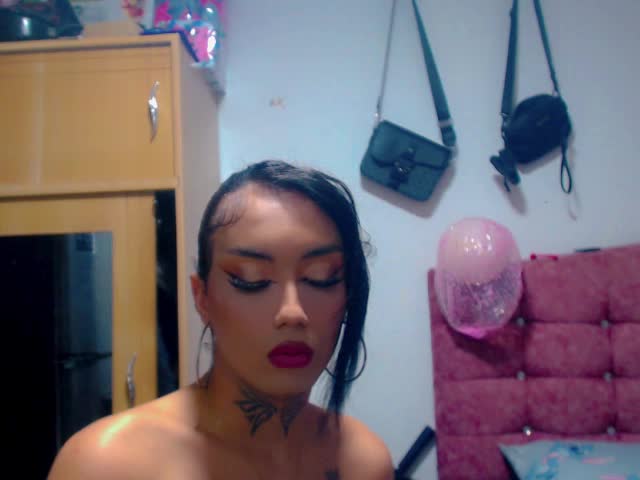 dariannaartehortua, model webcam de XloveCam: fotos