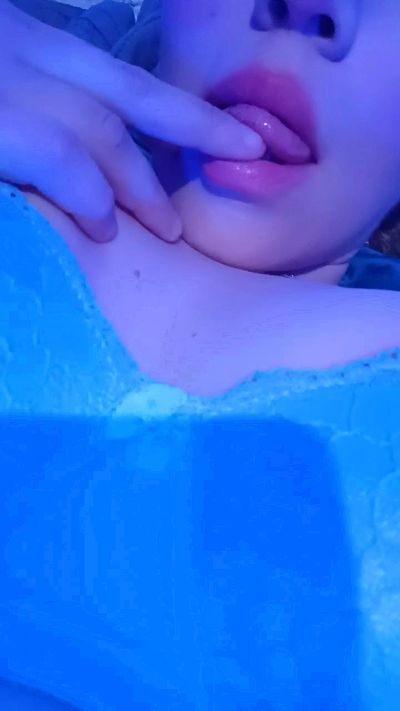 ignacia69_ na Cam4: fotky a profil