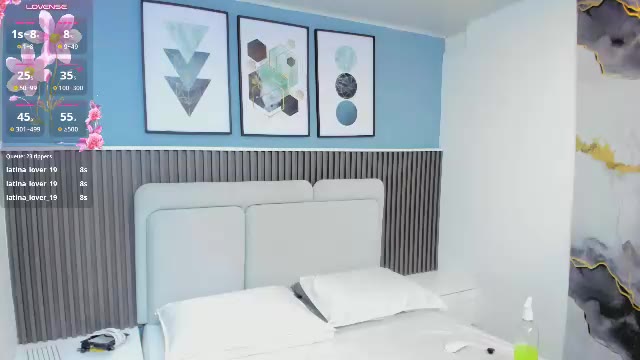 lily__star: عارضة كاميرا ويب على Chaturbate