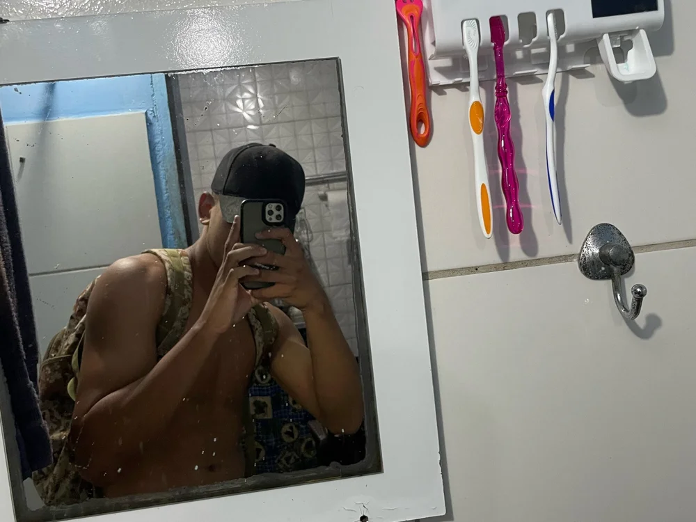 sambergSILVa – уебкам модел в Stripchat: снимки