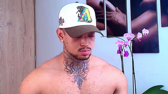 stiven-collins, model webcam de Flirt4Free: fotos