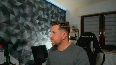ronhill13, modelo webcam de Cam4: fotos