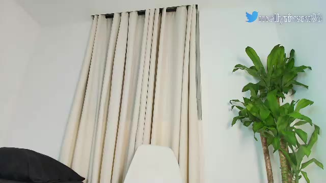 mollyrivera — Chaturbate वेबकैम मॉडल: फ़ोटो