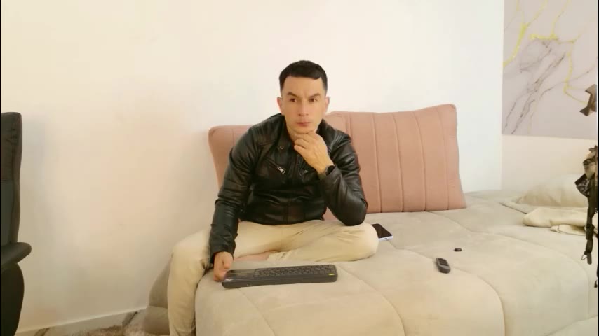 axelandjuliette, webcammodell på LiveJasmin: bilder