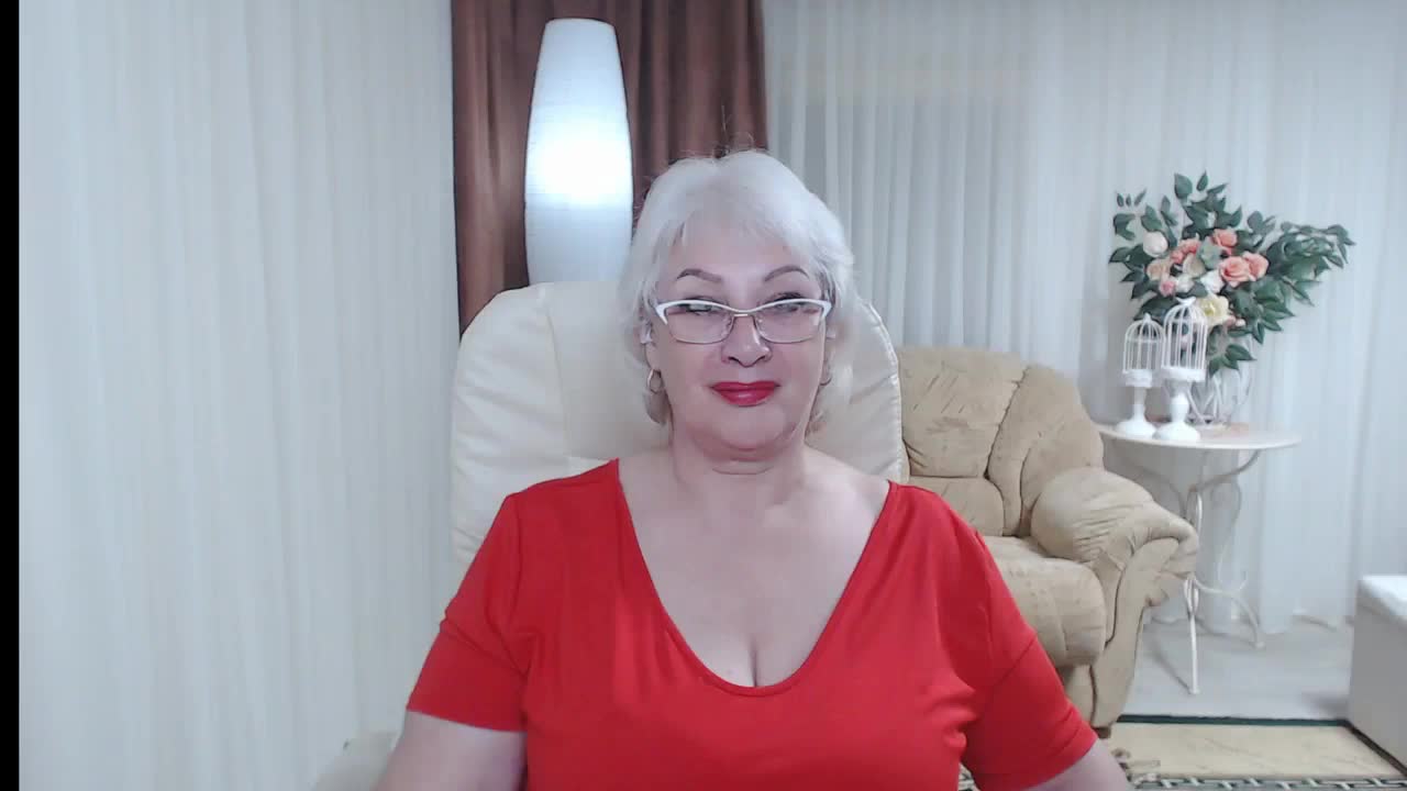 tashyncik – уебкам модел в XloveCam: снимки