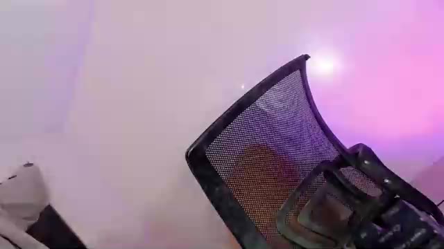 yumi_yummy69, webcammodel op Chaturbate: foto's