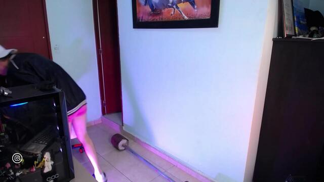 santiago-sant – Webcam-Modell auf Flirt4Free
