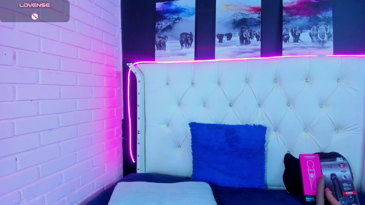 victoriakiley në XloveCam: foto dhe profili