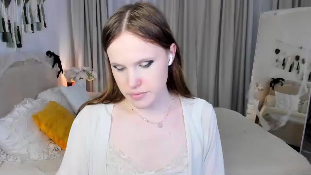 effiemur, model webcam de Chaturbate: fotos