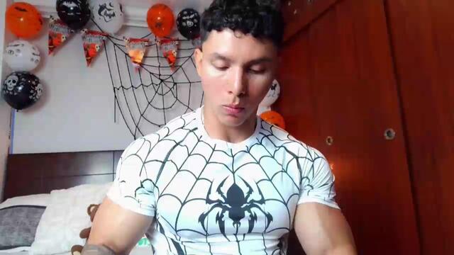 adamm-turner, model webcam pe Flirt4Free: poze