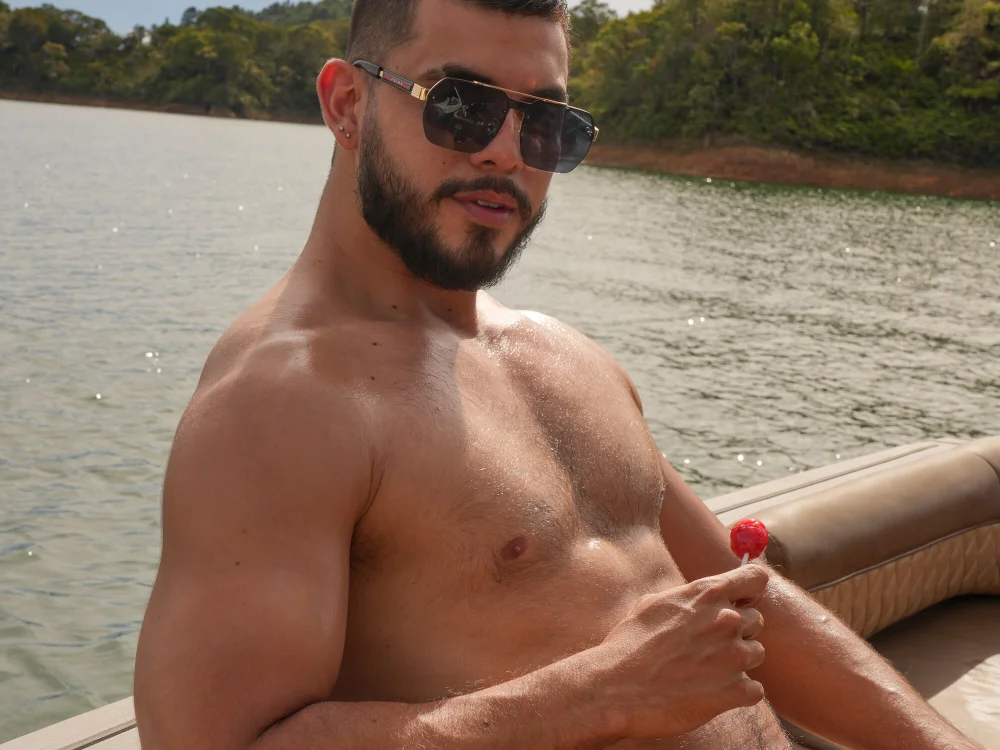 Dimitri_Bass, model webcam de Stripchat: fotos