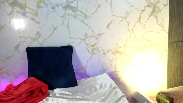 thalia_anderson na Chaturbate: fotky a profil