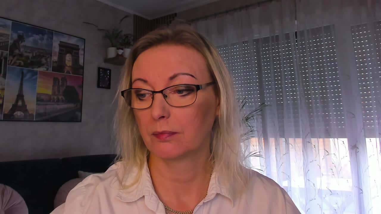 xlovelyvanessa (XloveCam): foto un profils