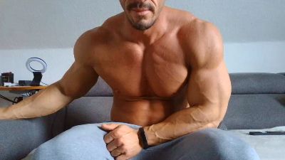 yumyum18 – Cam4 webkamerás modell
