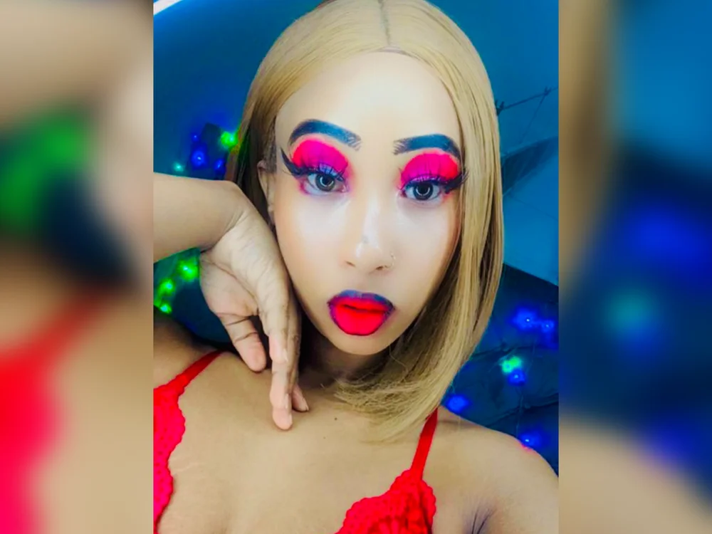 SEXaddictCANDY10, webcammodel op Stripchat: foto's
