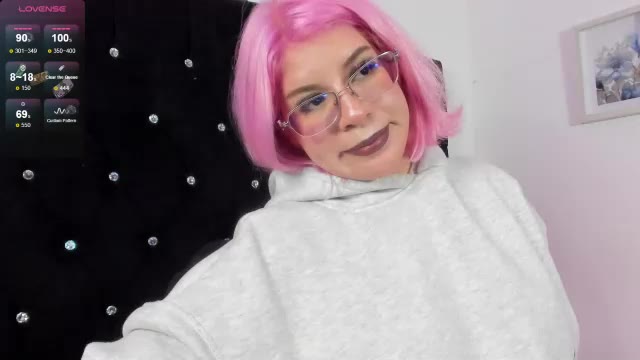 samysharky_ – Chaturbate webkamerás modell