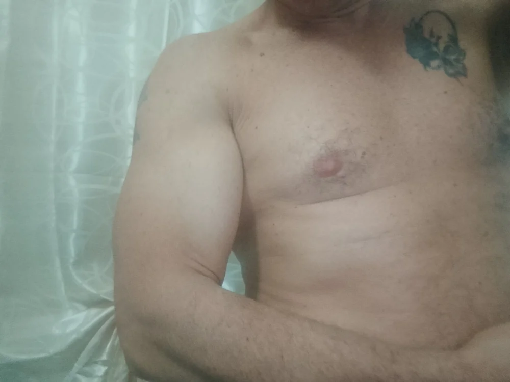 Preview photo of webcam model Mar81 on Stripchat