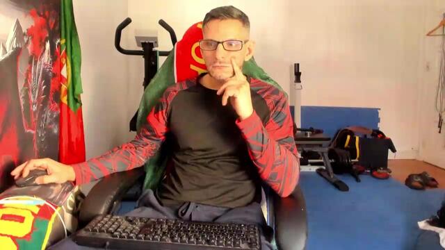 Preview photo of webcam model sam-jiu on Flirt4Free