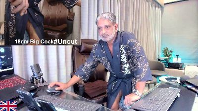 onlinebossuk: عارضة كاميرا ويب على Cam4