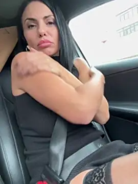 KimKelly13 — Stripchat वेबकैम मॉडल: फ़ोटो